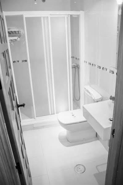 Hostal Malia Conil De La Frontera Εξωτερικό φωτογραφία